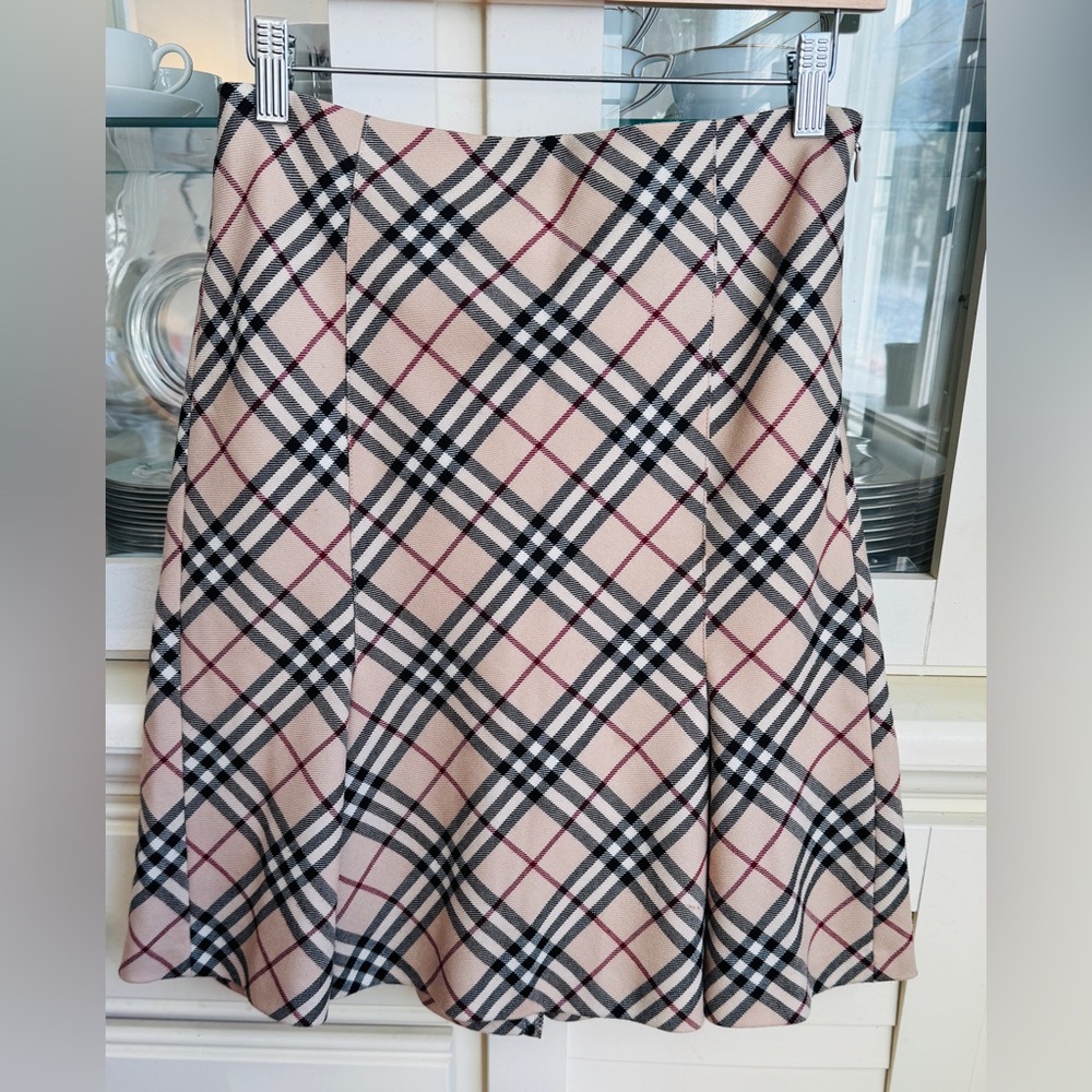 Sold!【Burberry】Blue Label Nova Check Skirt Size S